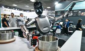 A Chinese-made humanoid robot is on display at the IFA 2025 in Berlin, Germany, on September 6, 2025. Photo: VCG