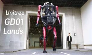 Unitree Robotics unveils the world's first production-ready manned mecha, the GD01. Photo: Courtesy of Unitree Robotics
